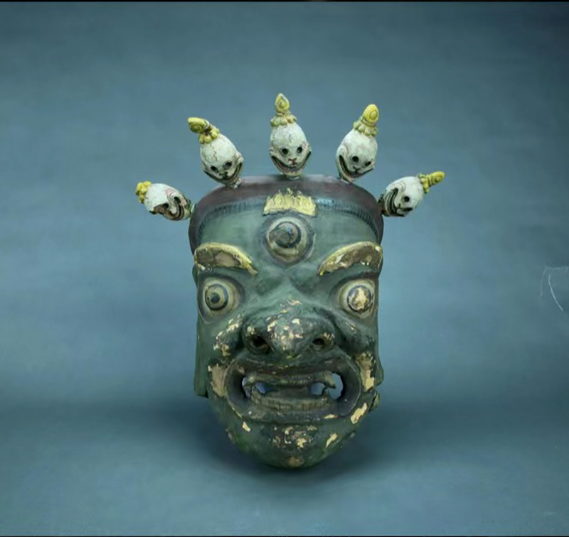 中華人(rén)民(mín)共和(hé)國(guó)紙(zhǐ)制(zhì)查瑪面具