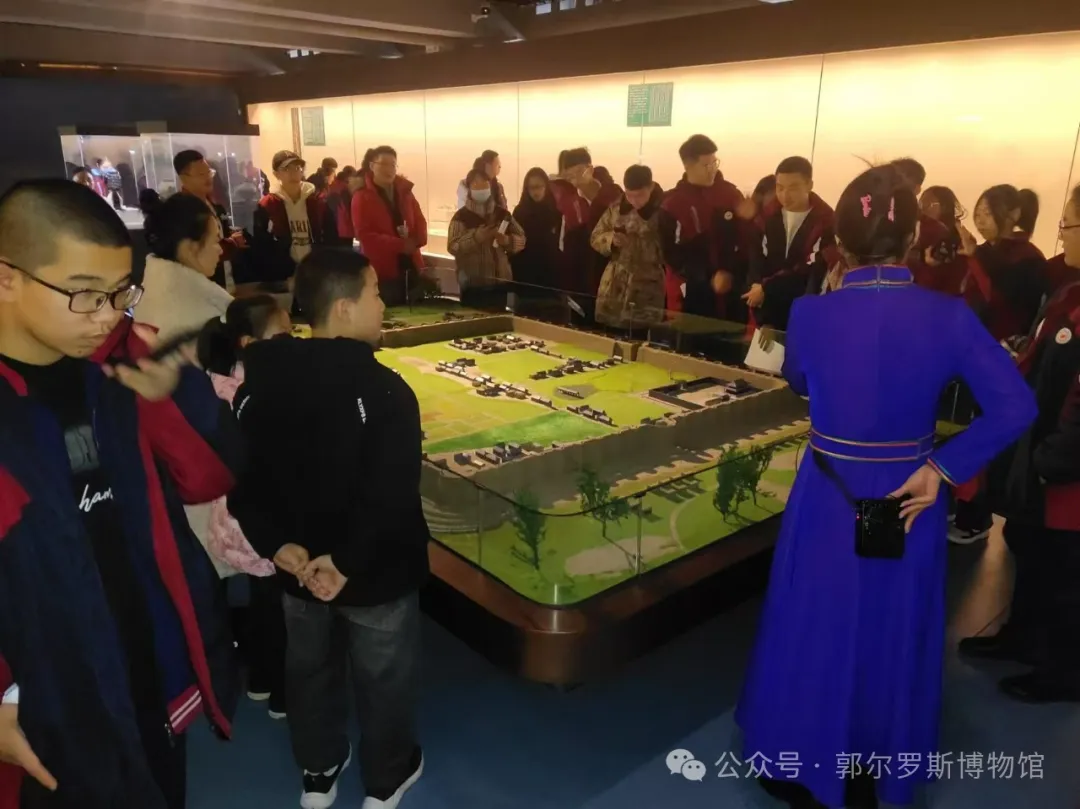 松原市(shì)甯江區(qū)志(zhì)願服務聯合會(huì)走進田東縣博物館